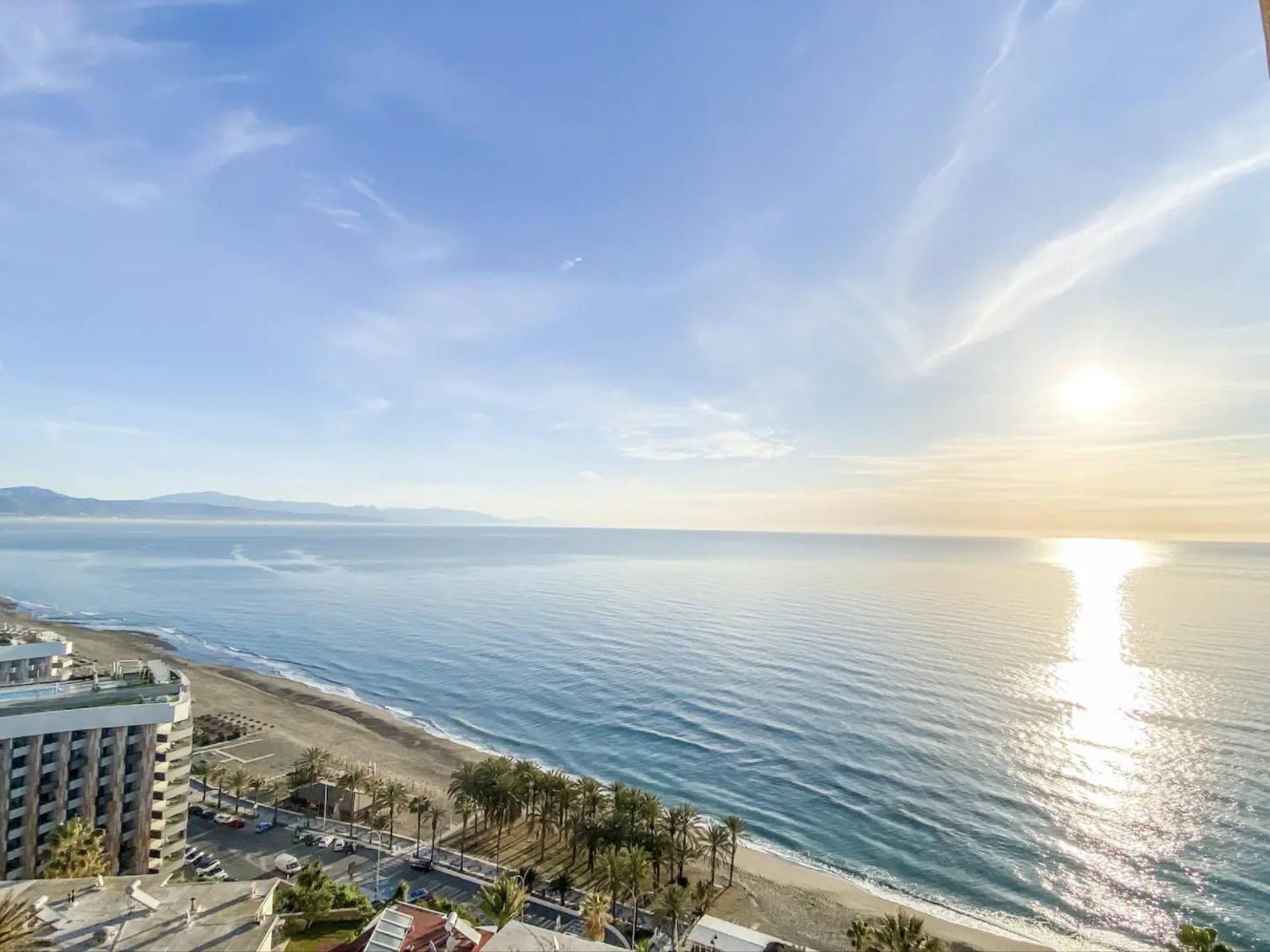 Apartamento Moderno Con Vistas Panoramicas 托雷莫利诺斯 外观 照片