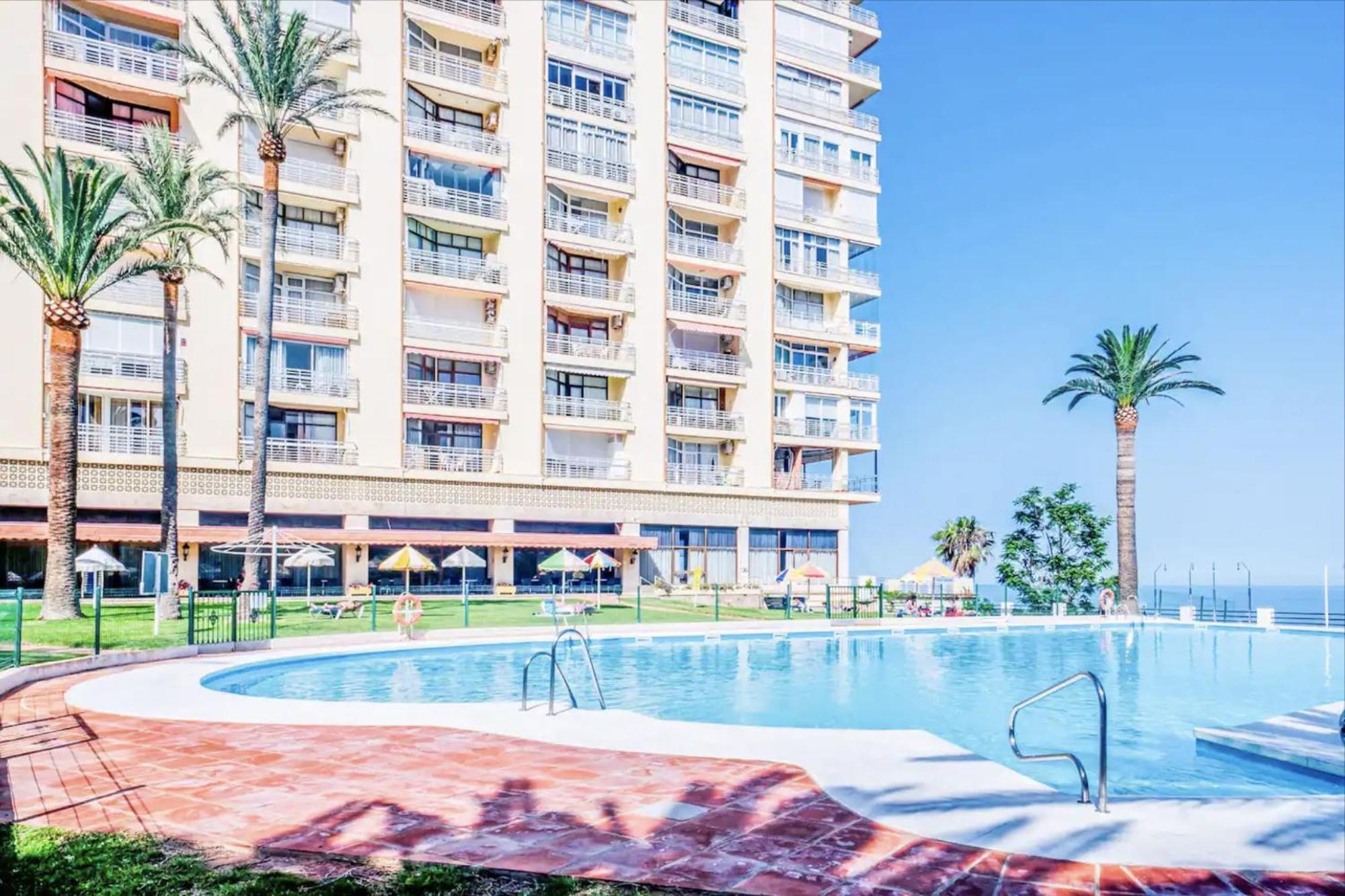 Apartamento Moderno Con Vistas Panoramicas 托雷莫利诺斯 外观 照片