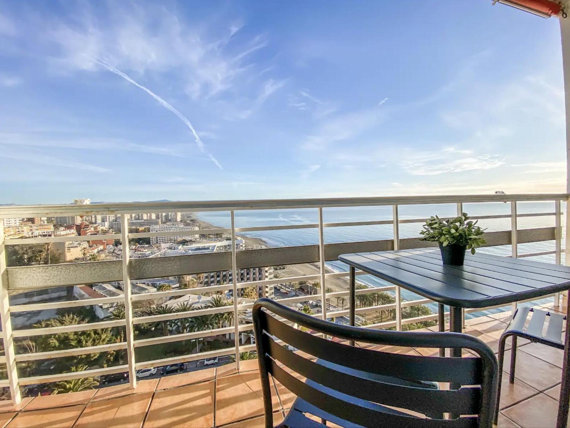 Apartamento Moderno Con Vistas Panoramicas 托雷莫利诺斯 外观 照片